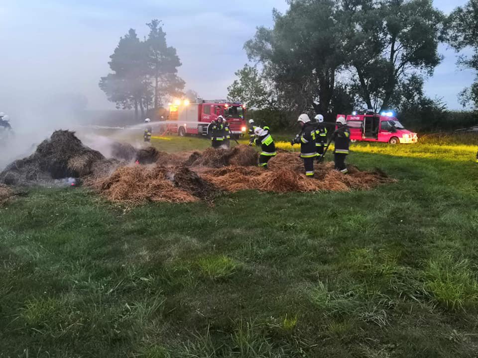 Pożar w Nowej Wsi Wschodniej [19.08.2019] - zdjęcie #3 - eOstroleka.pl