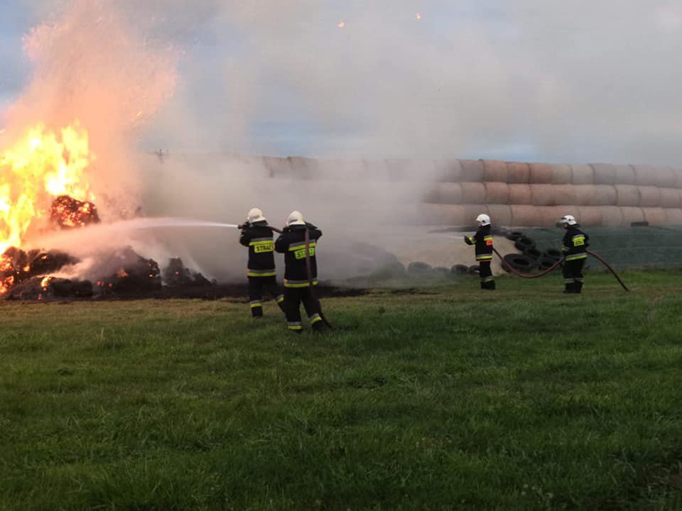 Pożar w Nowej Wsi Wschodniej [19.08.2019] - zdjęcie #4 - eOstroleka.pl