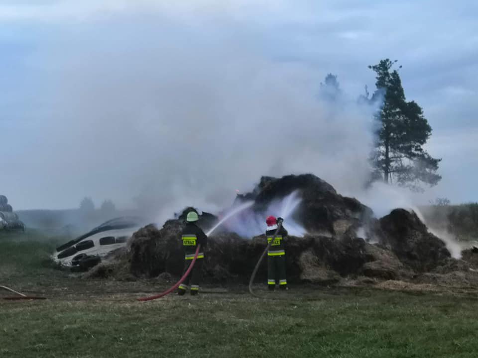 Pożar w Nowej Wsi Wschodniej [19.08.2019] - zdjęcie #7 - eOstroleka.pl