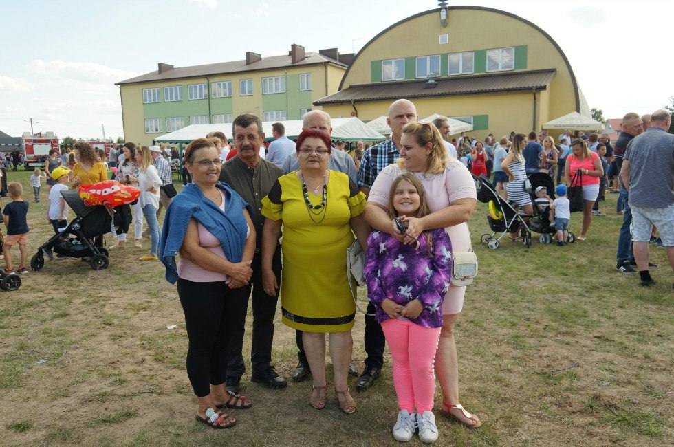 Wakacyjny festyn rodzinny w Zalasiu [19.08.2019] - zdjęcie #45 - eOstroleka.pl