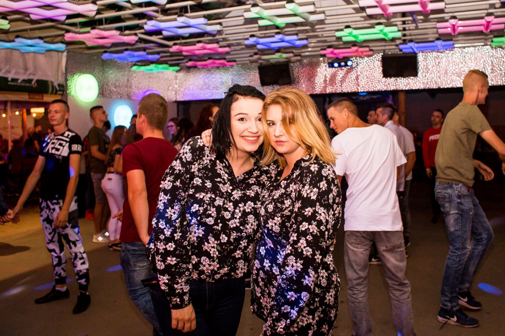 Single Party z piwnym konkursem w Clubie Ibiza Zalesie [ZDJĘCIA] - zdjęcie #1 - eOstroleka.pl