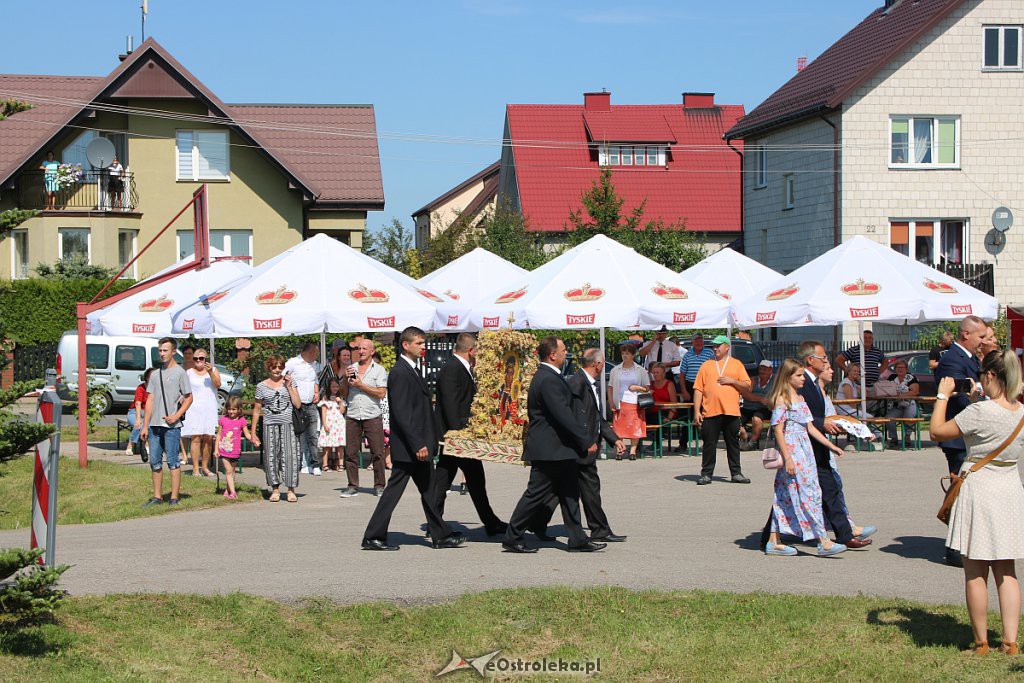 Dożynki parafialno-gminno-powiatowe. Tak się bawią w Olszewo-Borkach [24.08.2019 - zdjęcie #123 - eOstroleka.pl
