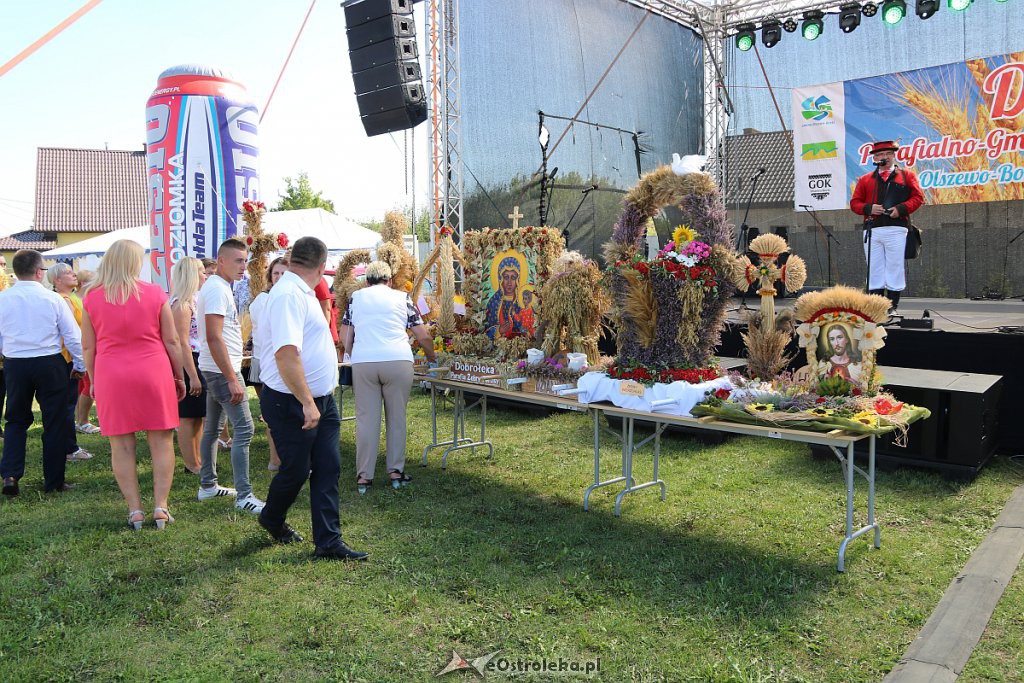 Dożynki parafialno-gminno-powiatowe. Tak się bawią w Olszewo-Borkach [24.08.2019 - zdjęcie #45 - eOstroleka.pl