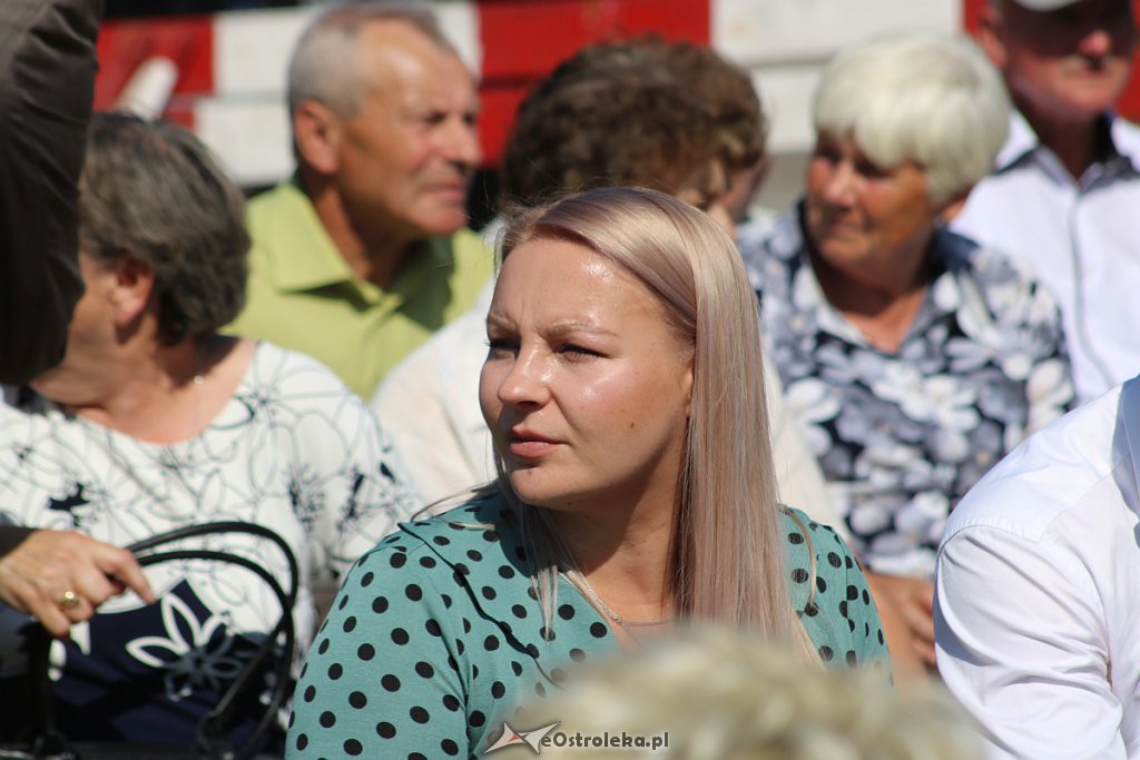 Dożynki parafialno-gminno-powiatowe. Tak się bawią w Olszewo-Borkach [24.08.2019 - zdjęcie #90 - eOstroleka.pl