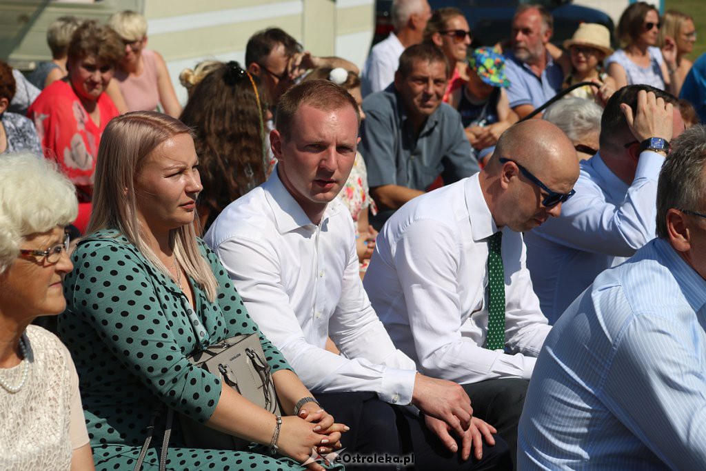 Dożynki parafialno-gminno-powiatowe. Tak się bawią w Olszewo-Borkach [24.08.2019 - zdjęcie #86 - eOstroleka.pl