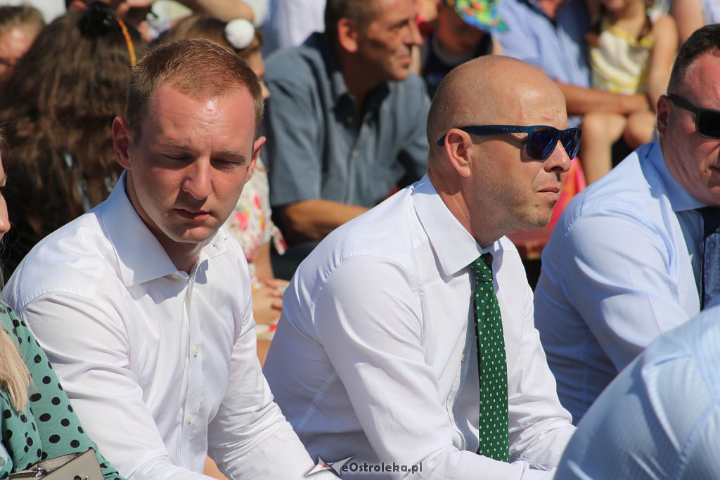 Dożynki parafialno-gminno-powiatowe. Tak się bawią w Olszewo-Borkach [24.08.2019 - zdjęcie #85 - eOstroleka.pl