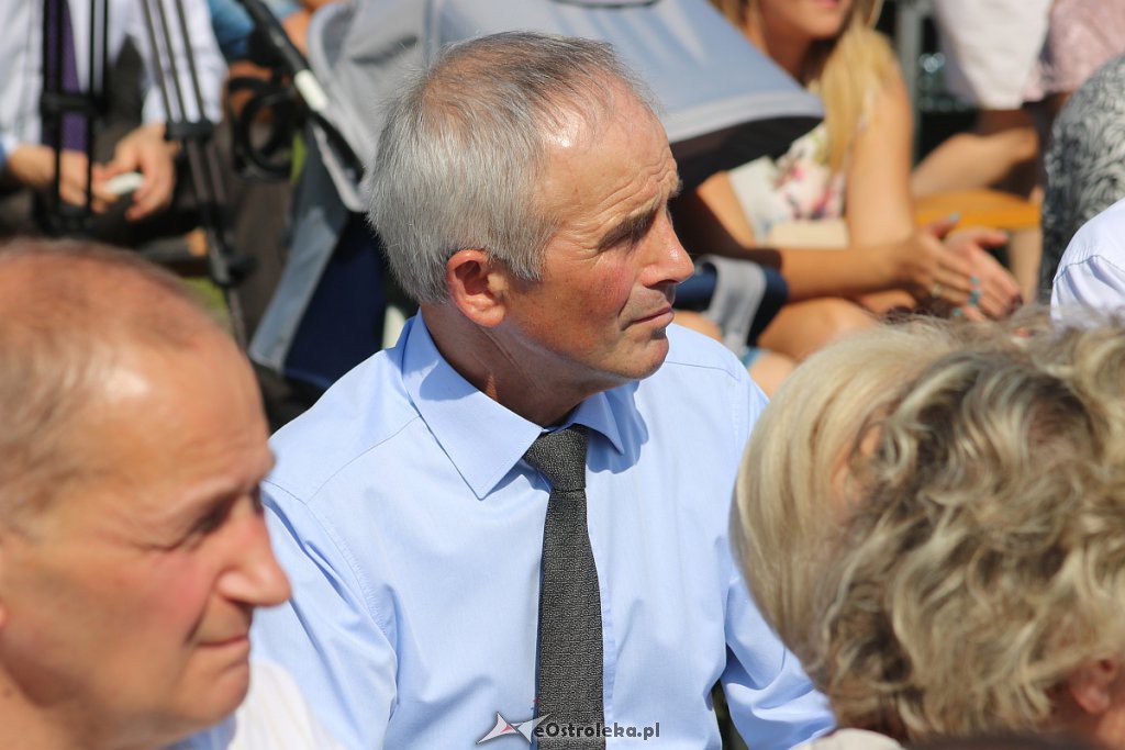 Dożynki parafialno-gminno-powiatowe. Tak się bawią w Olszewo-Borkach [24.08.2019 - zdjęcie #81 - eOstroleka.pl