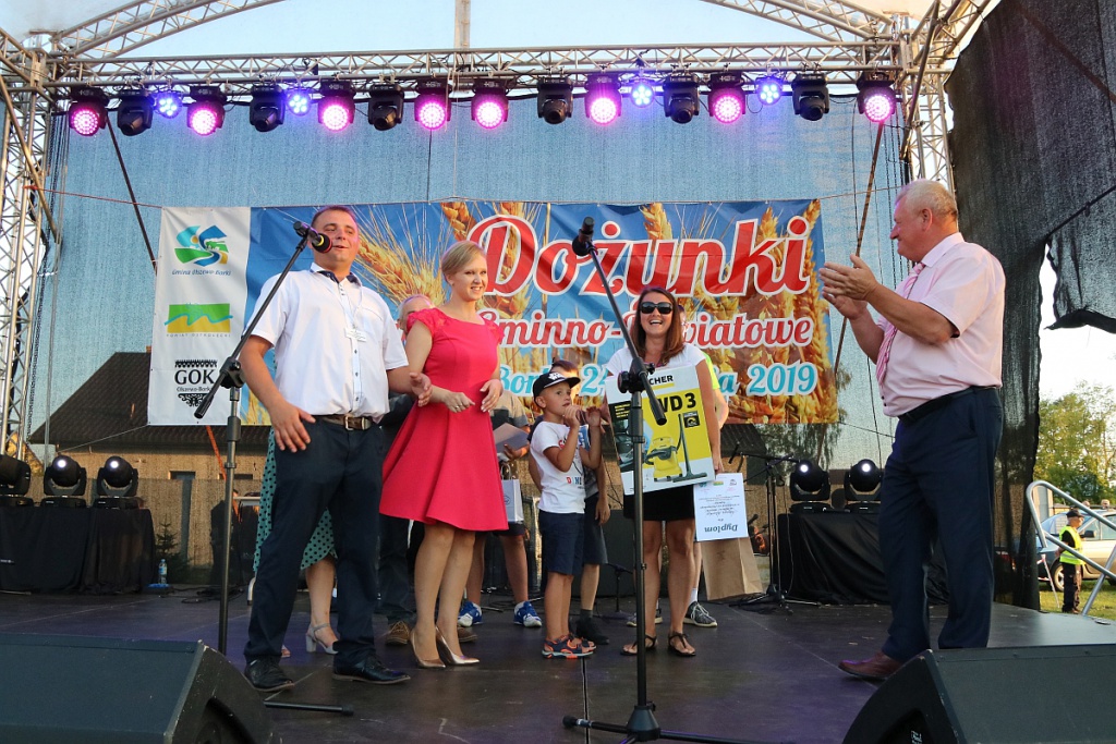 Dożynkowa zabawa w Olszewo-Borkach [24.08.2019] - zdjęcie #9 - eOstroleka.pl