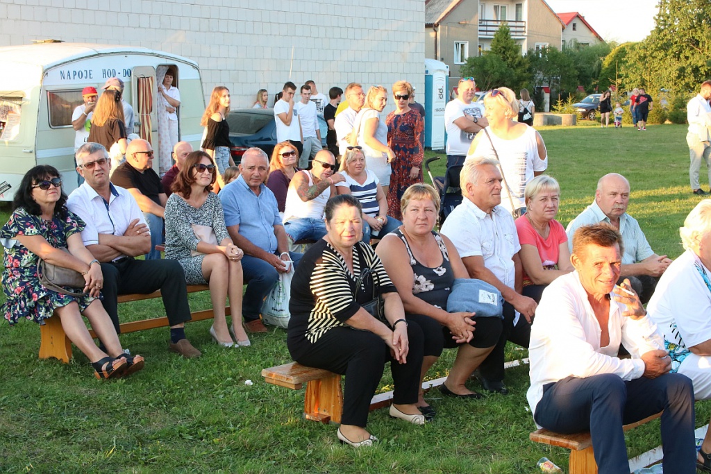 Dożynkowa zabawa w Olszewo-Borkach [24.08.2019] - zdjęcie #17 - eOstroleka.pl