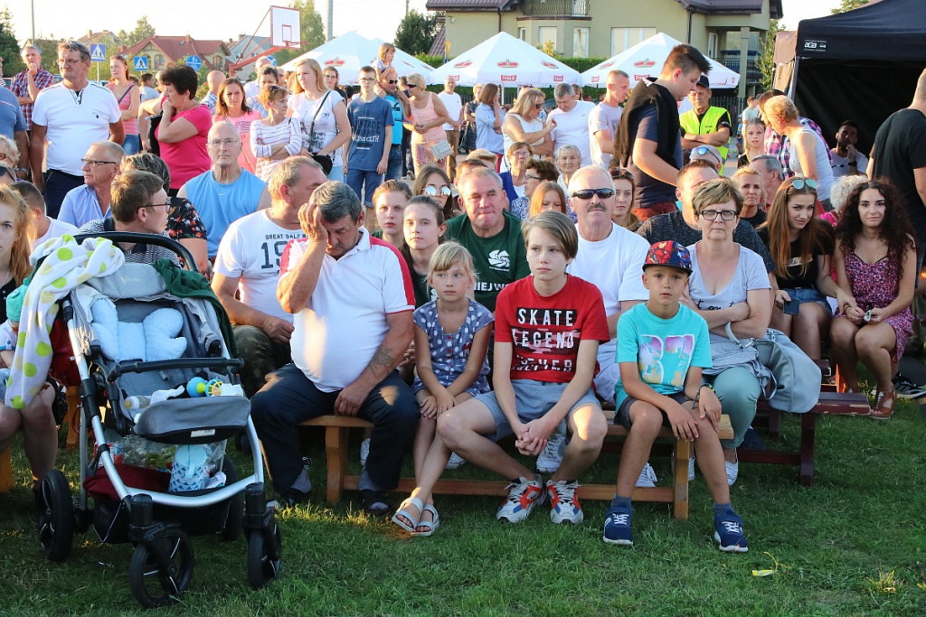 Dożynkowa zabawa w Olszewo-Borkach [24.08.2019] - zdjęcie #20 - eOstroleka.pl