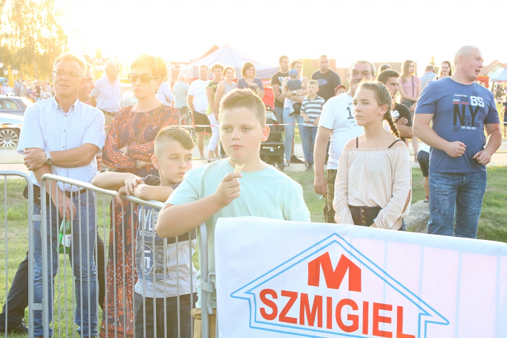 Dożynkowa zabawa w Olszewo-Borkach [24.08.2019] - zdjęcie #37 - eOstroleka.pl