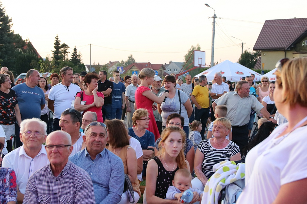 Dożynkowa zabawa w Olszewo-Borkach [24.08.2019] - zdjęcie #115 - eOstroleka.pl