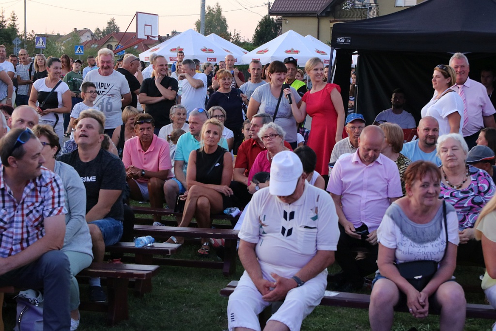 Dożynkowa zabawa w Olszewo-Borkach [24.08.2019] - zdjęcie #51 - eOstroleka.pl