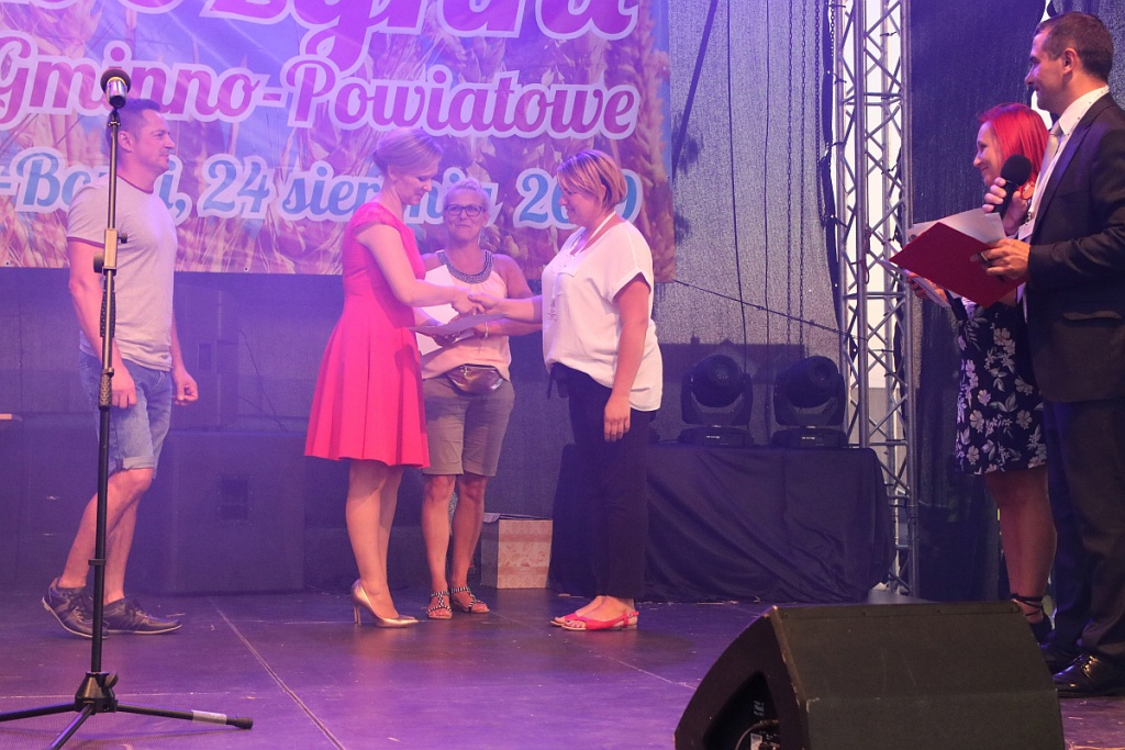 Dożynkowa zabawa w Olszewo-Borkach [24.08.2019] - zdjęcie #42 - eOstroleka.pl