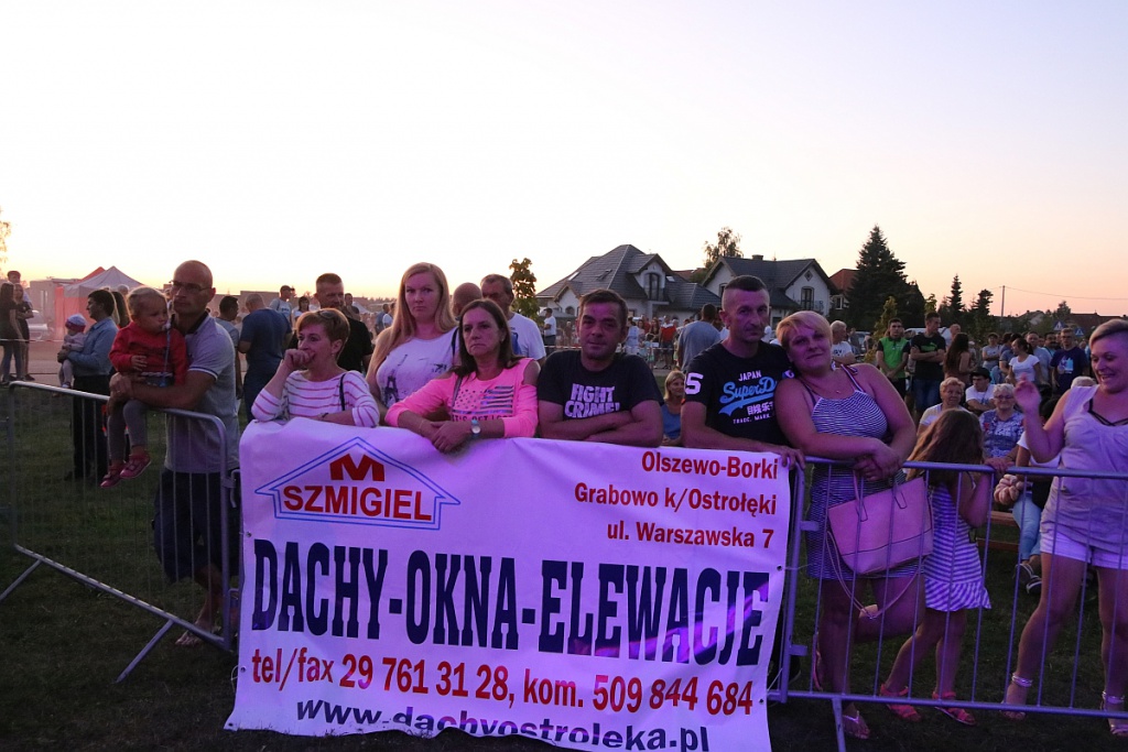 Dożynkowa zabawa w Olszewo-Borkach [24.08.2019] - zdjęcie #19 - eOstroleka.pl