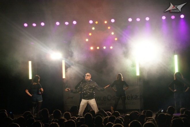 Zakończenie wakacji w rytmach disco - występ zespołów Vertim i Focus (29.08.2010) - zdjęcie #13 - eOstroleka.pl