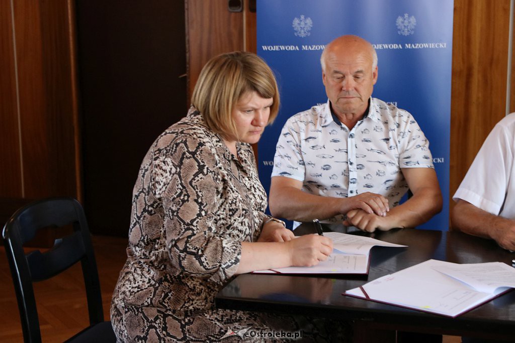Podpisano umowy w ramach Funduszu Rozwoju Przewozów Autobusowych [27.08.2018] - zdjęcie #14 - eOstroleka.pl