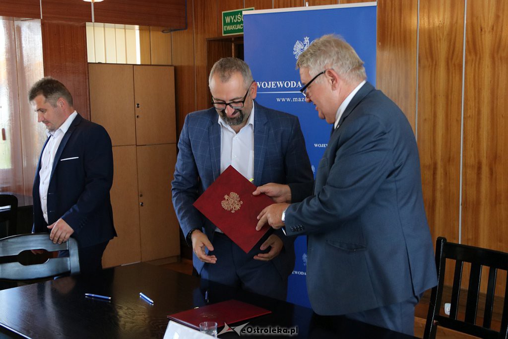 Podpisano umowy w ramach Funduszu Rozwoju Przewozów Autobusowych [27.08.2018] - zdjęcie #14 - eOstroleka.pl