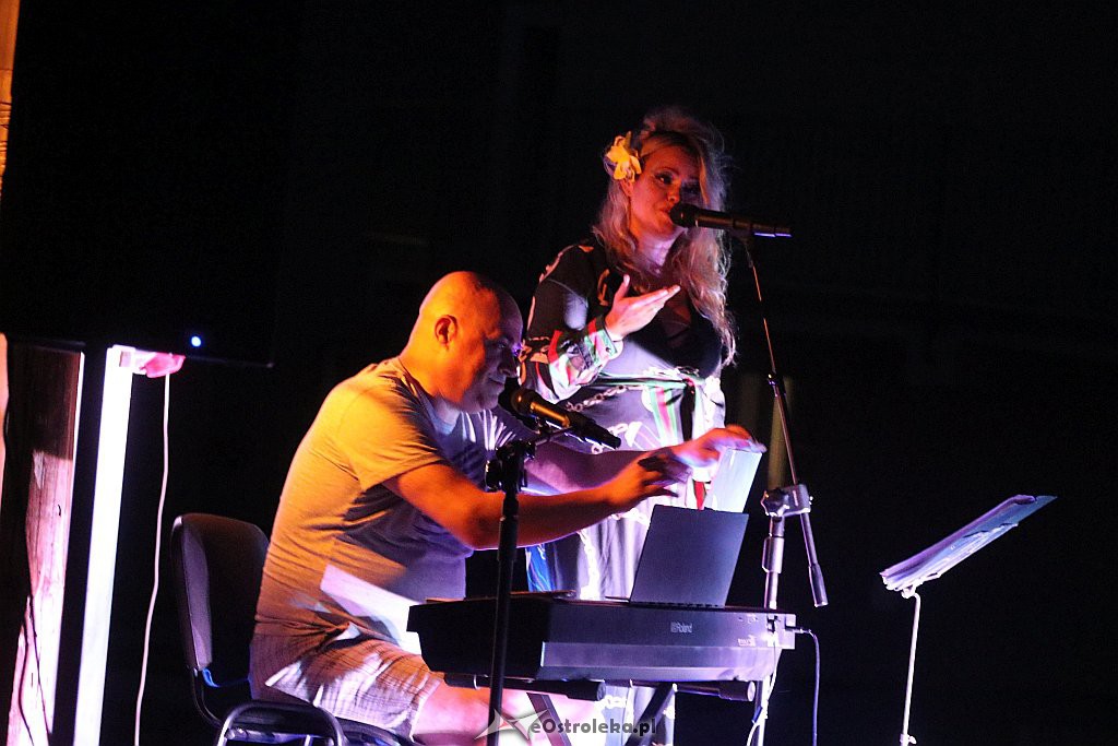 Koncert I. Kowalewskiej w Multimedialnym Centrum Natura [28.08.2019] - zdjęcie #2 - eOstroleka.pl