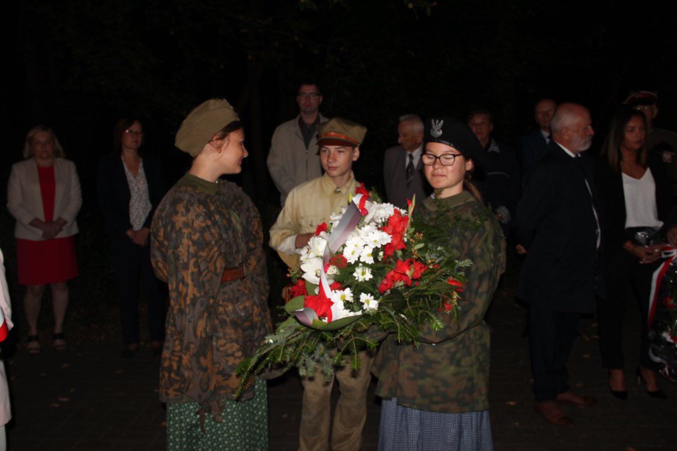 80. rocznica wybuchu II Wojny Światowej  [1.09.2019] - zdjęcie #4 - eOstroleka.pl