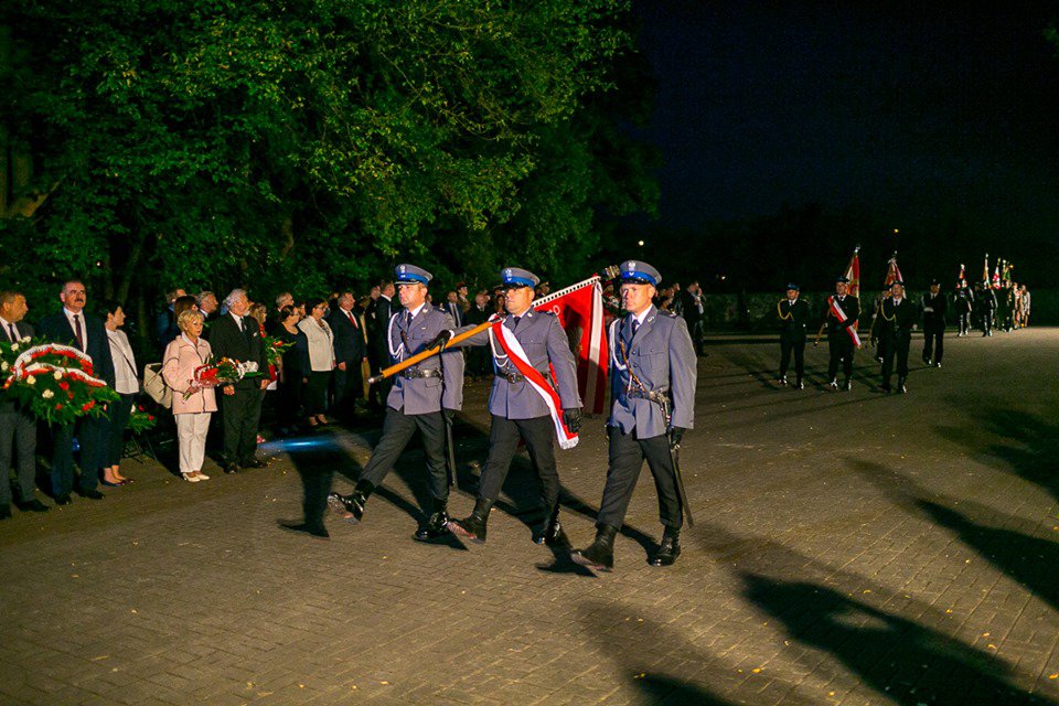 80. rocznica wybuchu II Wojny Światowej  [1.09.2019] - zdjęcie #3 - eOstroleka.pl