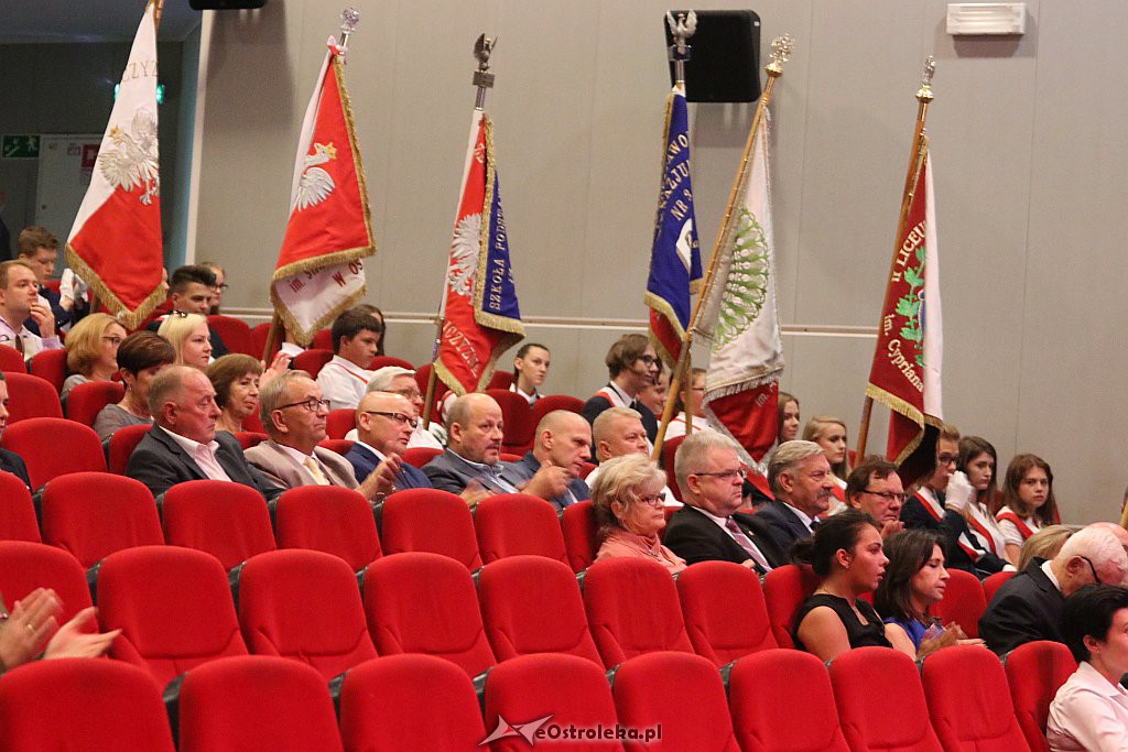 Nadzwyczajna sesja rady miasta [01.09.2019] - zdjęcie #11 - eOstroleka.pl