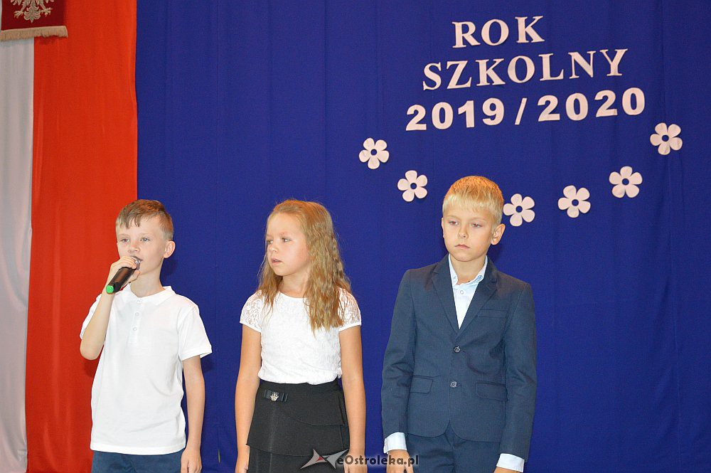Rozpoczęcie roku szkolnego w SP Nr 3 [02.09.2019] - zdjęcie #24 - eOstroleka.pl