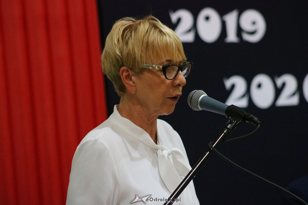 Rozpoczęcie roku szkolnego w SP nr 5 [02.09.2019] - zdjęcie #135 - eOstroleka.pl