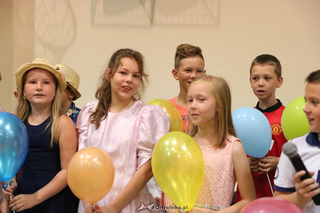 Rozpoczęcie roku szkolnego w SP nr 5 [02.09.2019] - zdjęcie #64 - eOstroleka.pl
