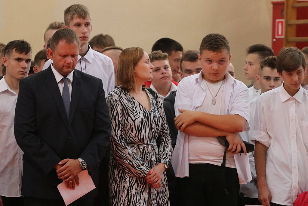 Rozpoczęcie roku szkolnego w ZSZ 1 [02.09.2019] - zdjęcie #14 - eOstroleka.pl