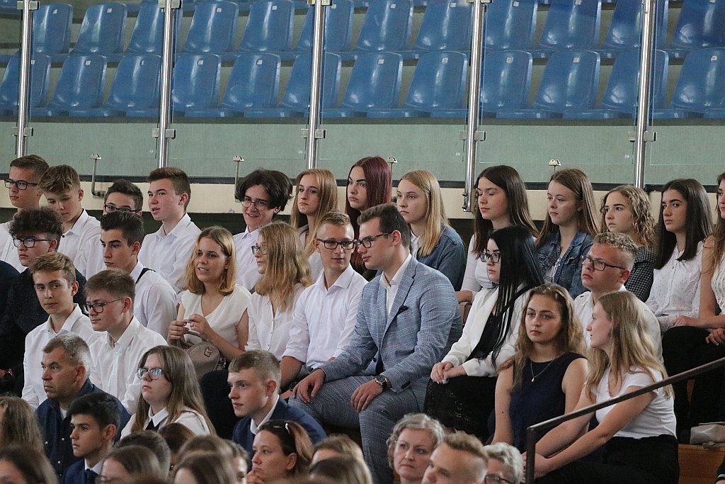 Rozpoczęcie roku szkolnego w II LO [02.09.2019] - zdjęcie #27 - eOstroleka.pl