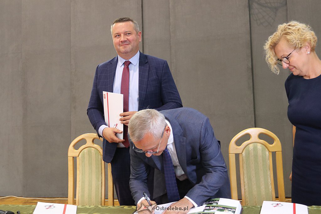 Minister Marek Zagórski w ZSZ 1 [02.09.2019] - zdjęcie #4 - eOstroleka.pl