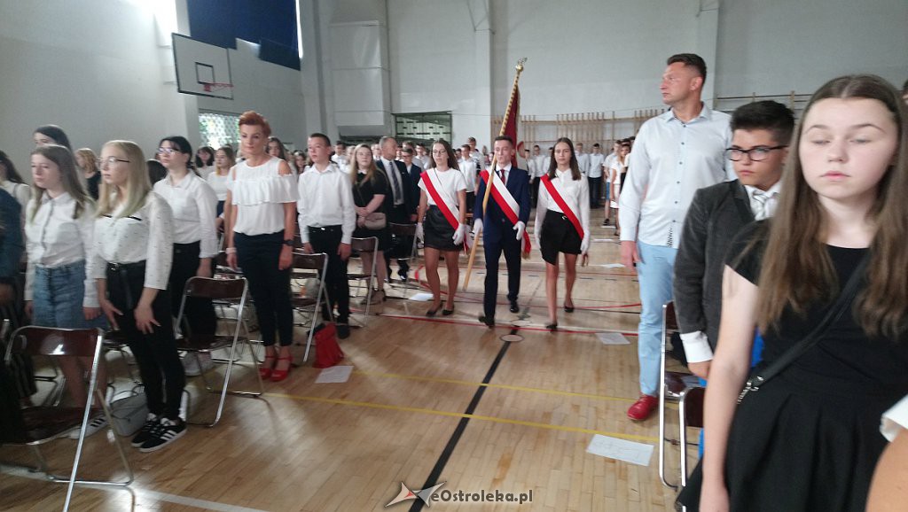 Rozpoczęcie roku szkolnego w ZSZ nr 3 [02.09.2019] - zdjęcie #3 - eOstroleka.pl