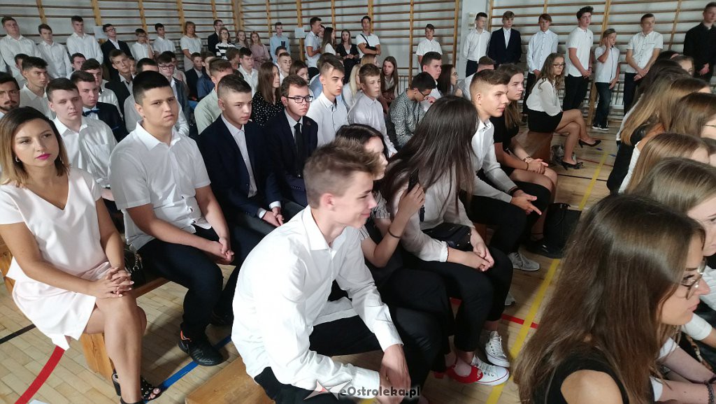 Rozpoczęcie roku szkolnego w ZSZ nr 3 [02.09.2019] - zdjęcie #31 - eOstroleka.pl