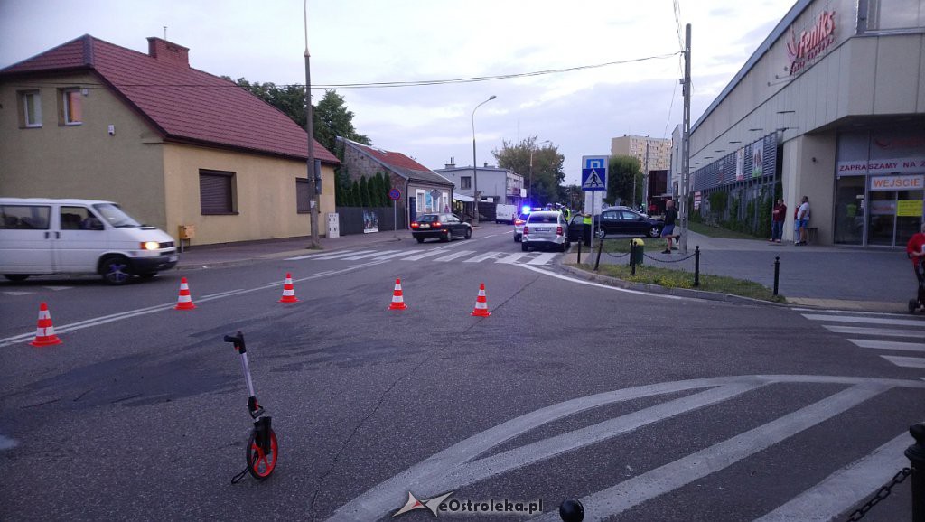 Wypadek na skrzyżowaniu Inwalidów Wojennych i Prądzyńskiego [09.09.2019] - zdjęcie #2 - eOstroleka.pl