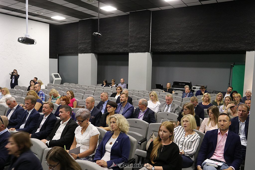 Konferencja o funduszach unijnych w Multimedialnym Centrum Natura [09.09.2019] - zdjęcie #12 - eOstroleka.pl