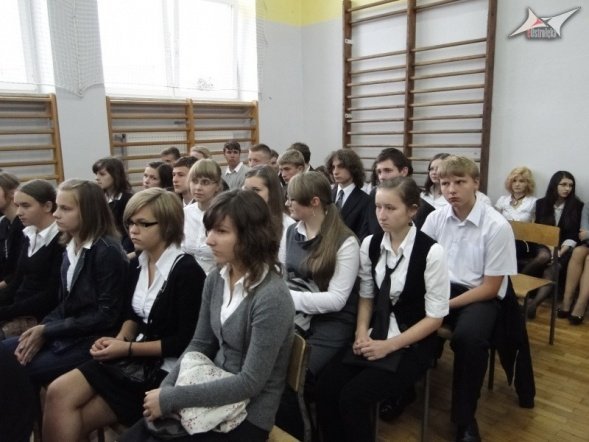 Rozpoczęcie roku szkolnego (01.09.2010) - zdjęcie #22 - eOstroleka.pl