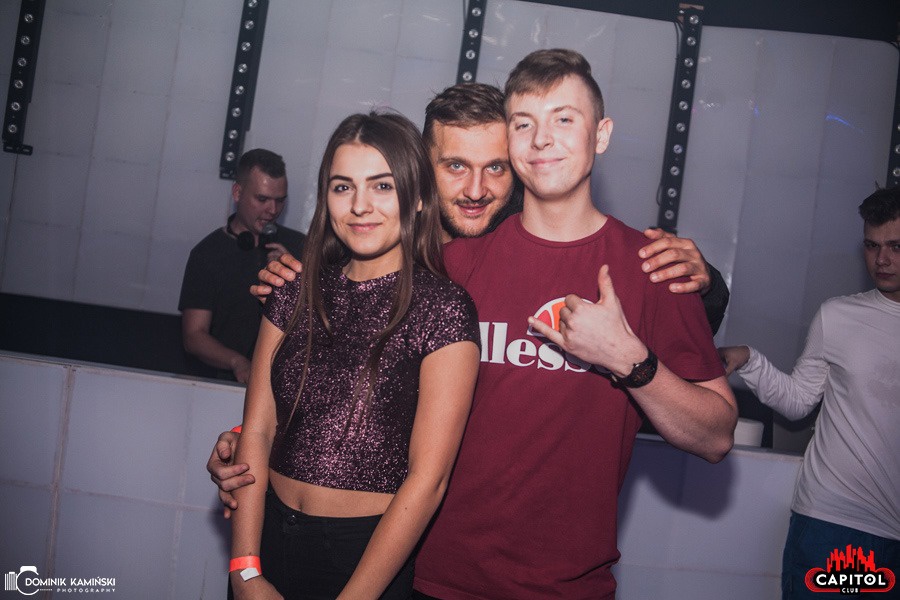 Weekendowe imprezy w Clubie Capitol Sypniewo: Kartky i Single Party [14.09.2019] - zdjęcie #42 - eOstroleka.pl