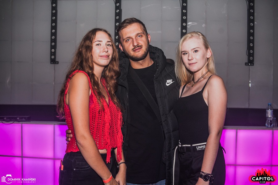 Weekendowe imprezy w Clubie Capitol Sypniewo: Kartky i Single Party [14.09.2019] - zdjęcie #46 - eOstroleka.pl