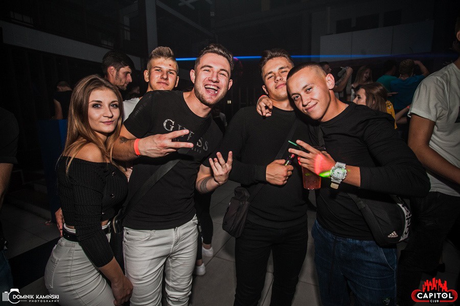 Weekendowe imprezy w Clubie Capitol Sypniewo: Kartky i Single Party [14.09.2019] - zdjęcie #57 - eOstroleka.pl