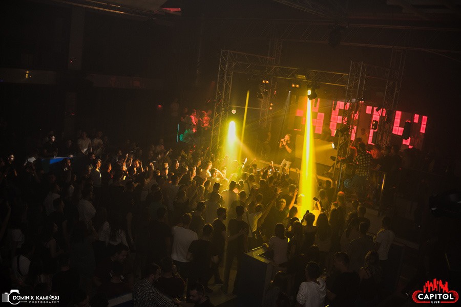 Weekendowe imprezy w Clubie Capitol Sypniewo: Kartky i Single Party [14.09.2019] - zdjęcie #80 - eOstroleka.pl