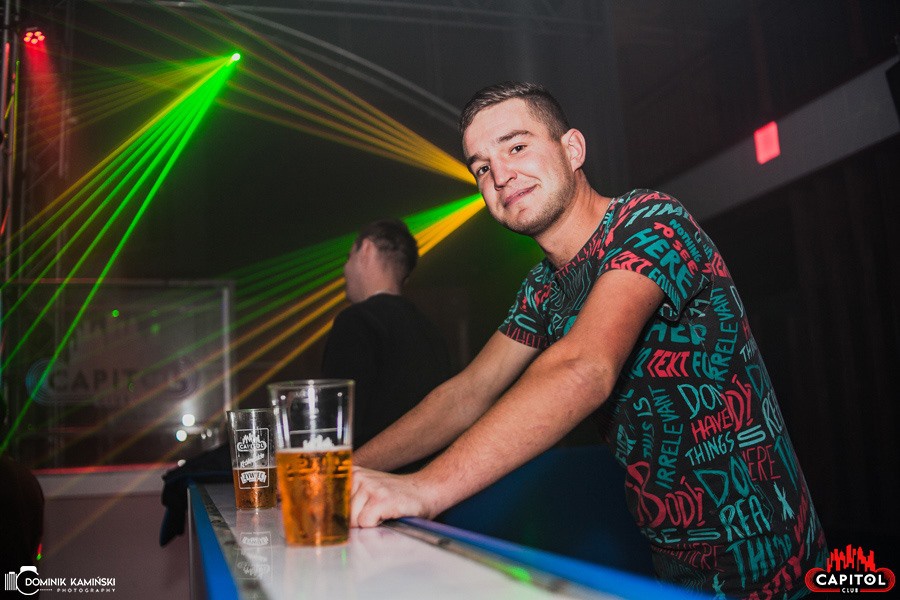 Weekendowe imprezy w Clubie Capitol Sypniewo: Kartky i Single Party [14.09.2019] - zdjęcie #84 - eOstroleka.pl