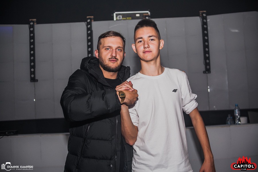 Weekendowe imprezy w Clubie Capitol Sypniewo: Kartky i Single Party [14.09.2019] - zdjęcie #71 - eOstroleka.pl