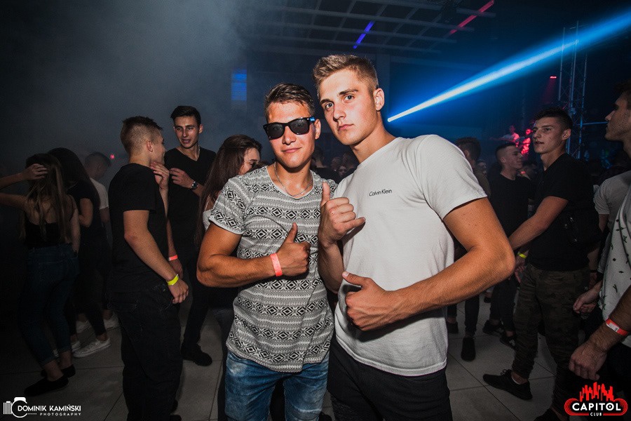 Weekendowe imprezy w Clubie Capitol Sypniewo: Kartky i Single Party [14.09.2019] - zdjęcie #65 - eOstroleka.pl
