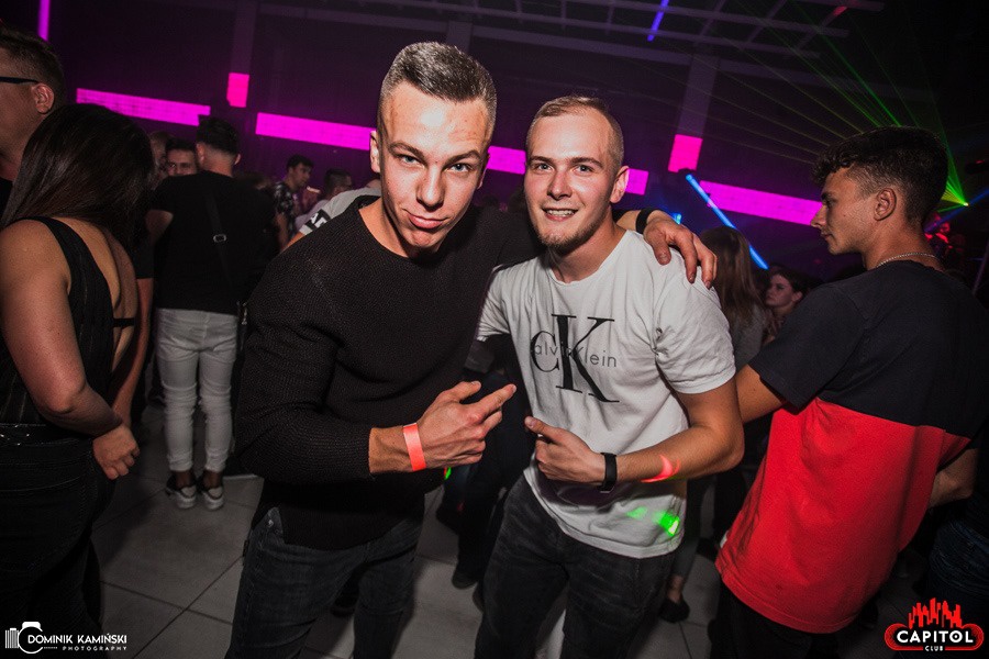 Weekendowe imprezy w Clubie Capitol Sypniewo: Kartky i Single Party [14.09.2019] - zdjęcie #64 - eOstroleka.pl