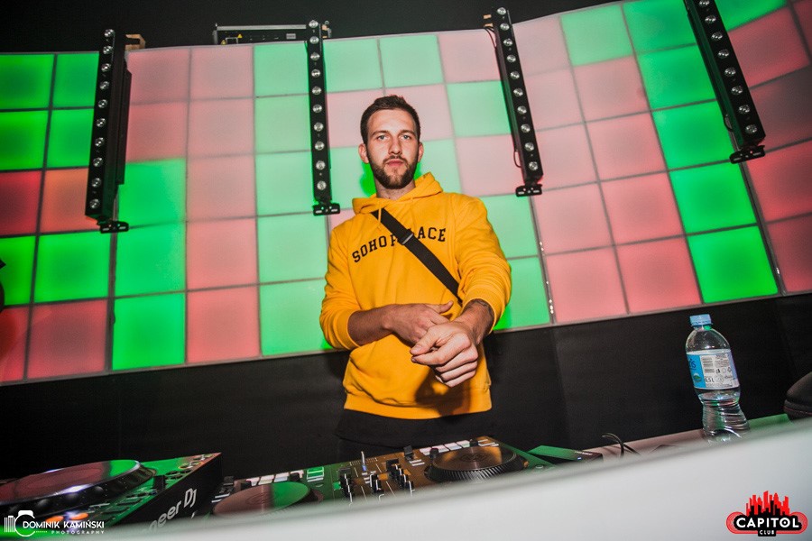 Weekendowe imprezy w Clubie Capitol Sypniewo: Kartky i Single Party [14.09.2019] - zdjęcie #43 - eOstroleka.pl