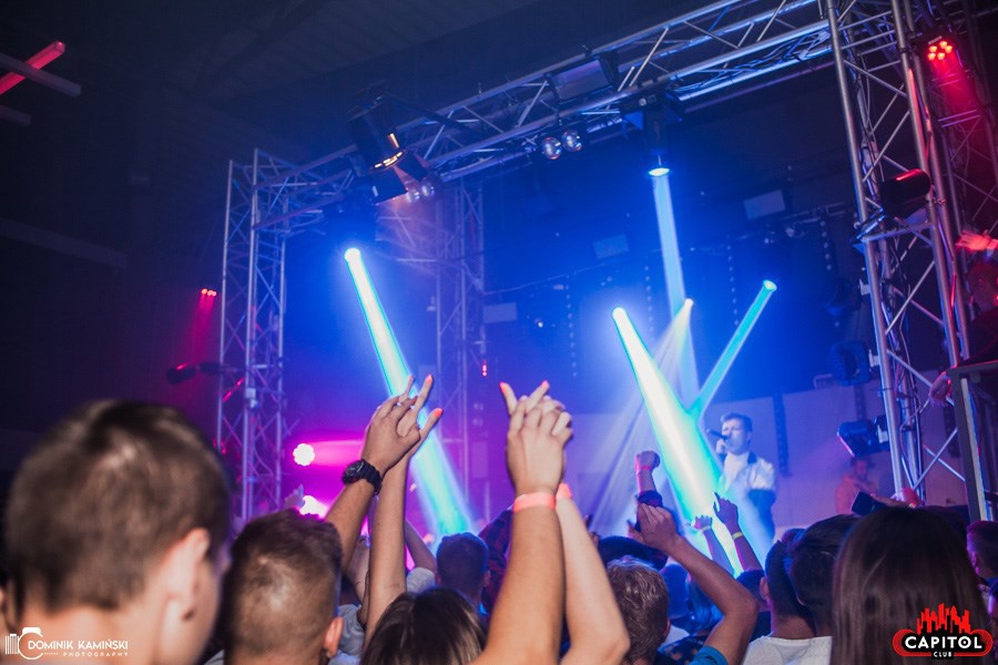 Weekendowe imprezy w Clubie Capitol Sypniewo: Kartky i Single Party [14.09.2019] - zdjęcie #41 - eOstroleka.pl