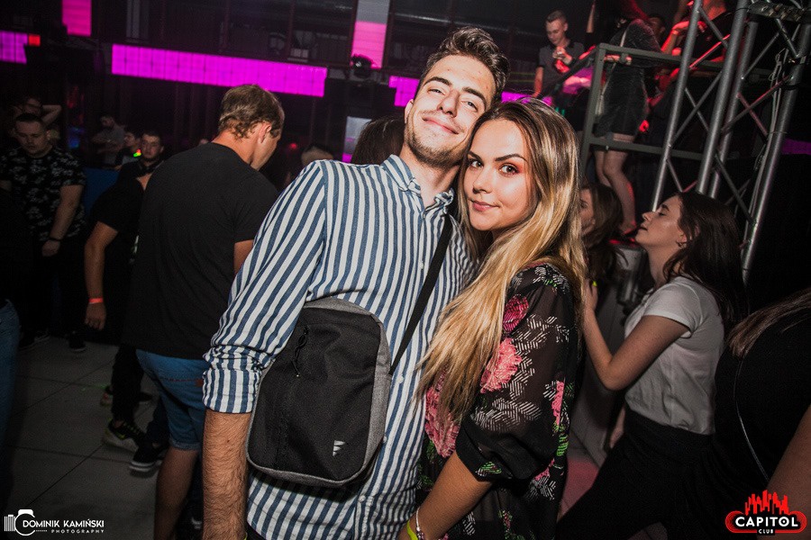 Weekendowe imprezy w Clubie Capitol Sypniewo: Kartky i Single Party [14.09.2019] - zdjęcie #38 - eOstroleka.pl