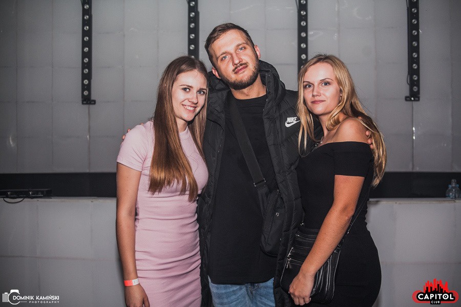 Weekendowe imprezy w Clubie Capitol Sypniewo: Kartky i Single Party [14.09.2019] - zdjęcie #23 - eOstroleka.pl