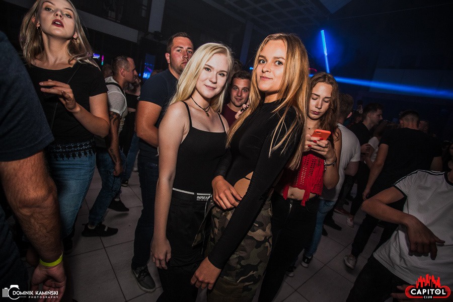Weekendowe imprezy w Clubie Capitol Sypniewo: Kartky i Single Party [14.09.2019] - zdjęcie #21 - eOstroleka.pl